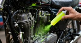 detecting carburetor leaks
